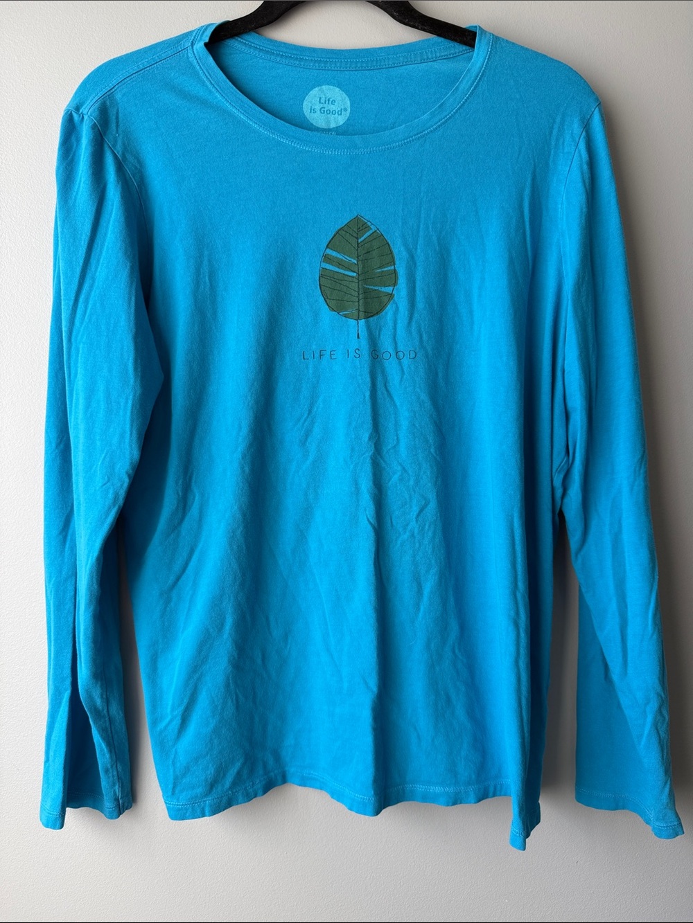Life Is Good Bright blue Long-Sleeve Tee with Leaf Graphic cotton large fall